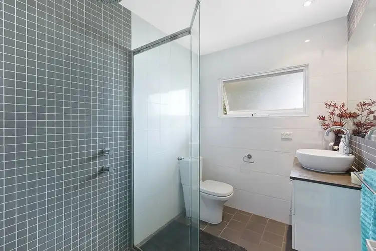 Sixth view of Homely house listing, 32 Blenheim Ave, Berkeley Vale NSW 2261