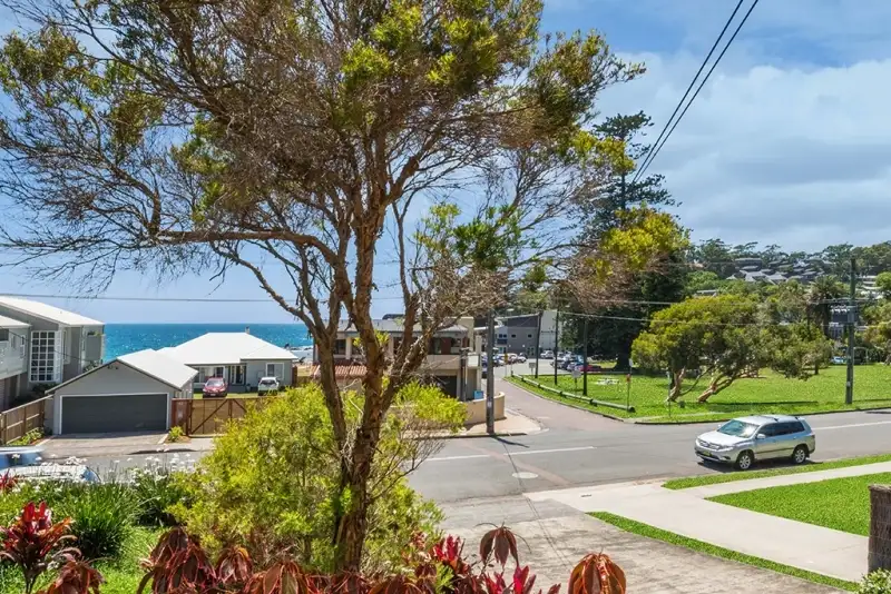 Main view of Homely unit listing, 1/108 Avoca Dr, Avoca Beach NSW 2251