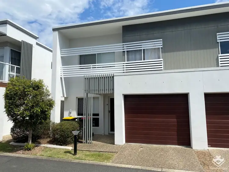Main view of Homely townhouse listing, 9/15 Uplands Tce, Wynnum QLD 4178