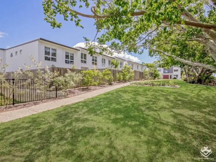 Third view of Homely townhouse listing, 9/15 Uplands Tce, Wynnum QLD 4178