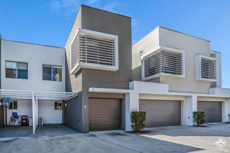 13/2 Emily Way, Varsity Lakes QLD 4227
