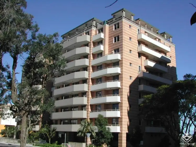 ID:21120539/4-10 Pound Road, Hornsby NSW 2077