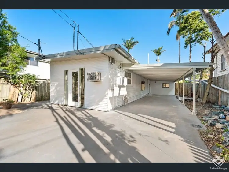 46 Connaught Street, Sandgate QLD 4017