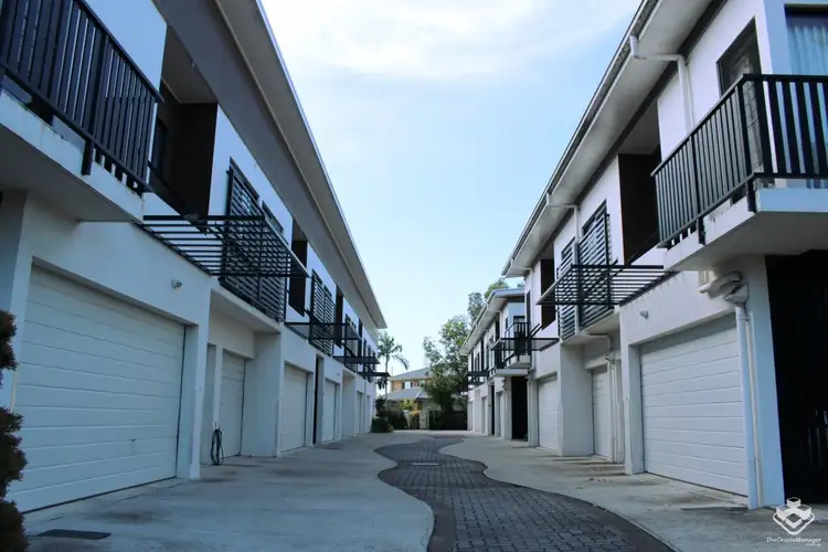 1A/8 Hinley Avenue, Maroochydore QLD 4558