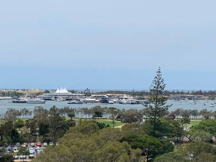 ID:21132069/10 Marine Parade, Southport QLD 4215