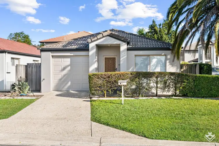 8/50 Johnston Street, Carina QLD 4152
