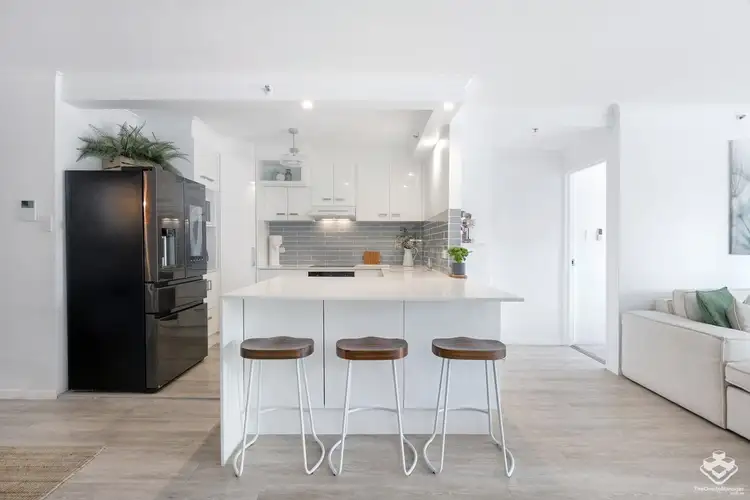 Fourth view of Homely apartment listing, 5/11-17 Hughes Avenue, Main Beach QLD 4217