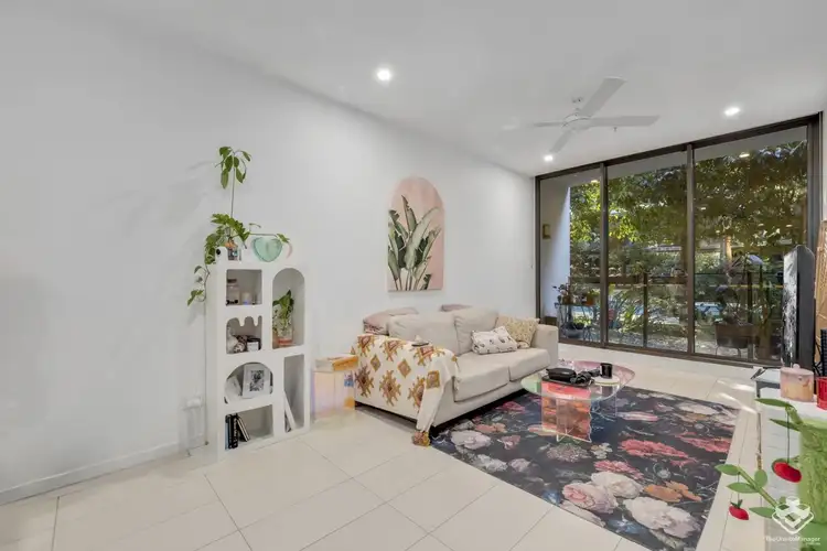 Main view of Homely apartment listing, ID:21134376/24 Stratton Street, Newstead QLD 4006