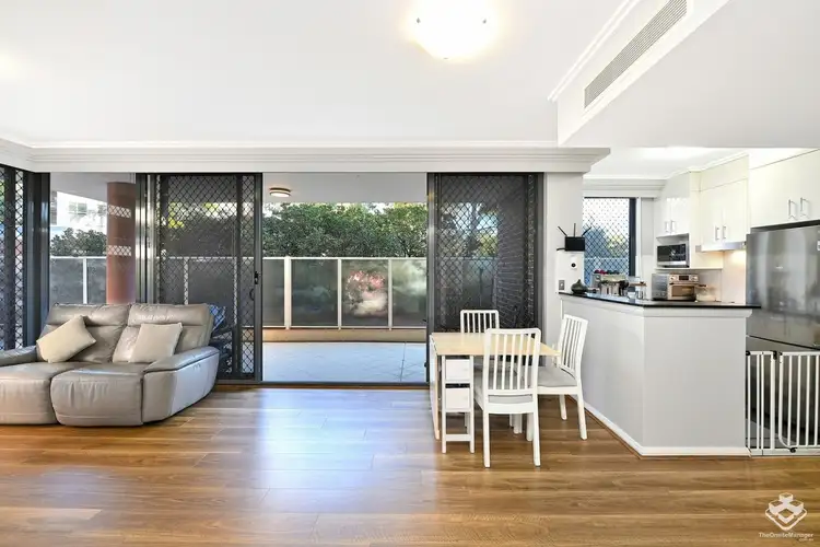 121/8-12 Thomas Street, Waitara NSW 2077