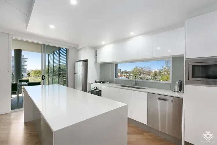 ID:21135388/68 Benson Street, Toowong QLD 4066