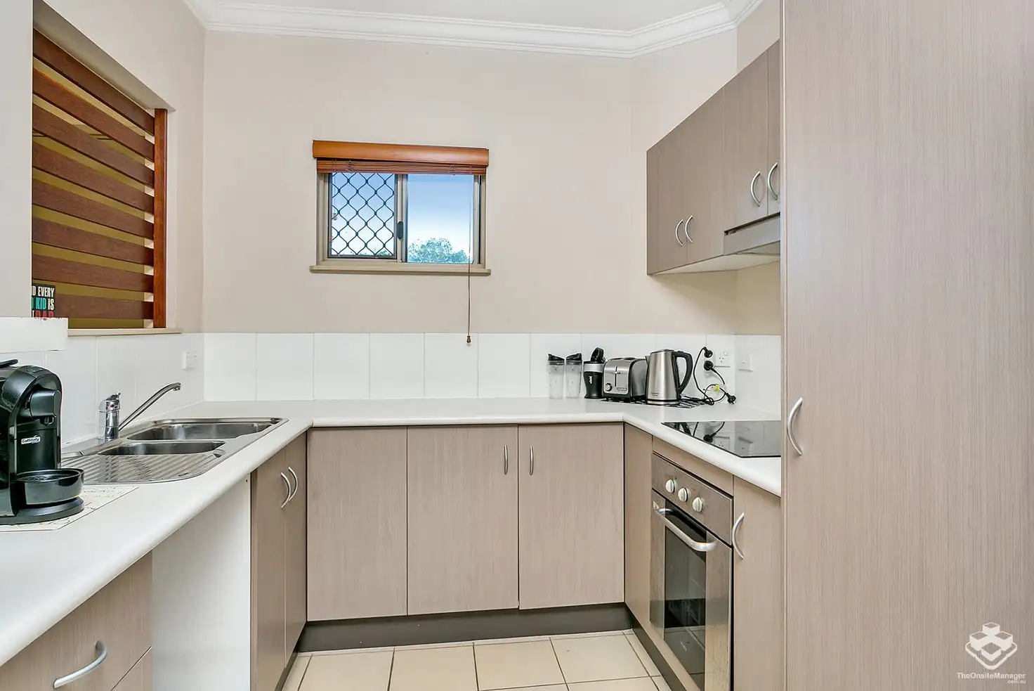 Main view of Homely unit listing, 322/22 Ward Street, Mooroobool QLD 4870