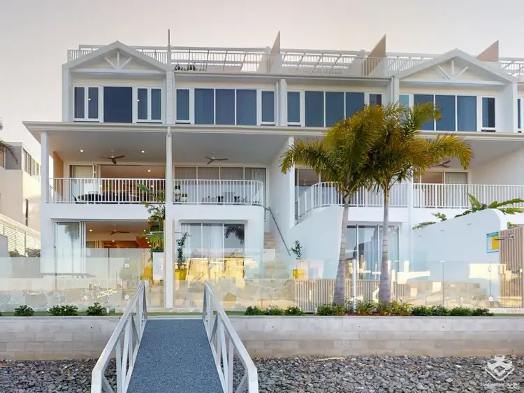 1 Canal Avenue, Runaway Bay QLD 4216