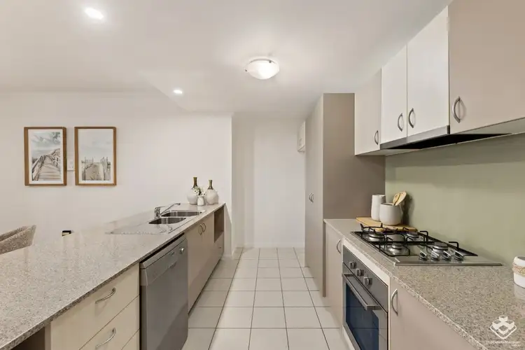 Sixth view of Homely unit listing, ID:21139510/95 Clarence Road, Indooroopilly QLD 4068