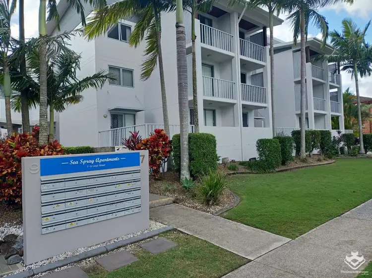 7 Lloyd Street