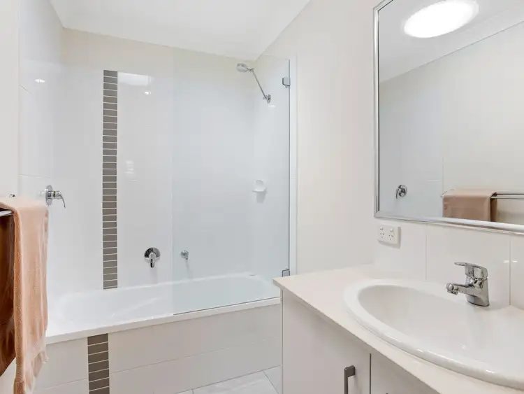 Seventh view of Homely townhouse listing, 37/10 Emerald Place, Bridgeman Downs QLD 4035