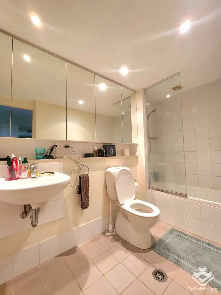 Fifth view of Homely apartment listing, 9/5 Manning street, south brisbane QLD 4101