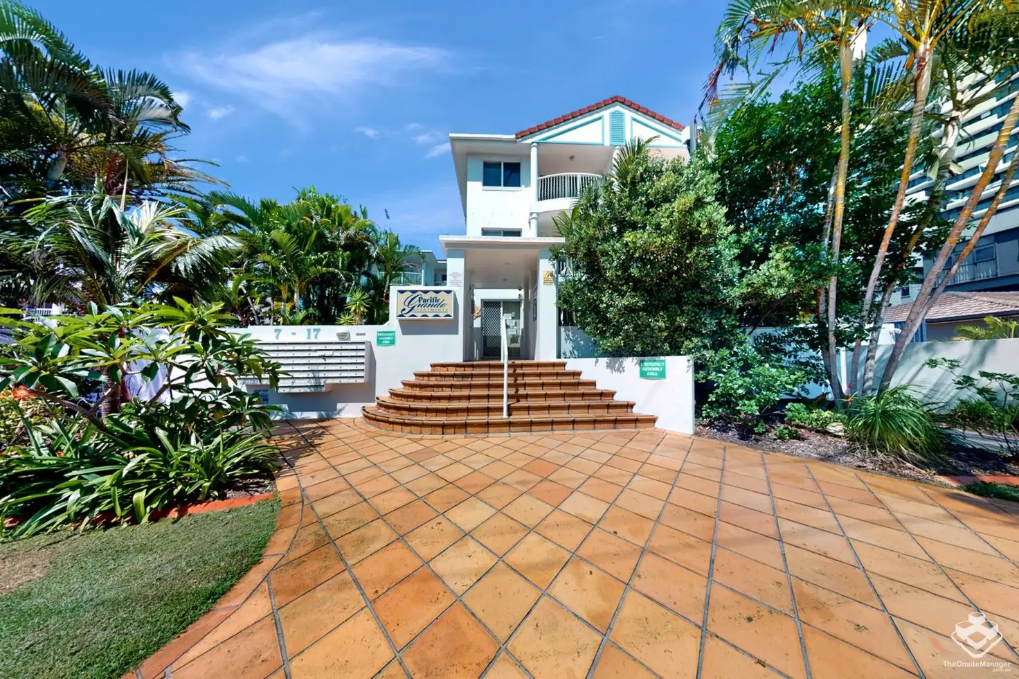 Main view of Homely unit listing, Unit 27/7-17 Purli Street, Chevron Island QLD 4217