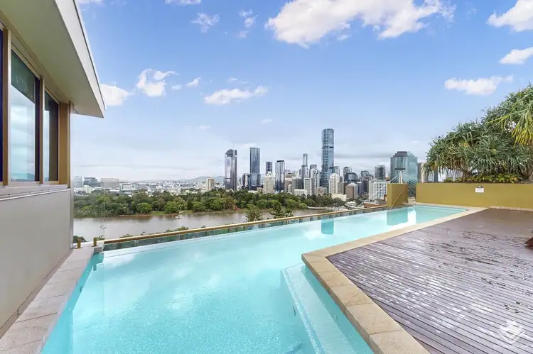 Third view of Homely unit listing, ID:21144928/ 25 Shafston Avenue, Kangaroo Point QLD 4169
