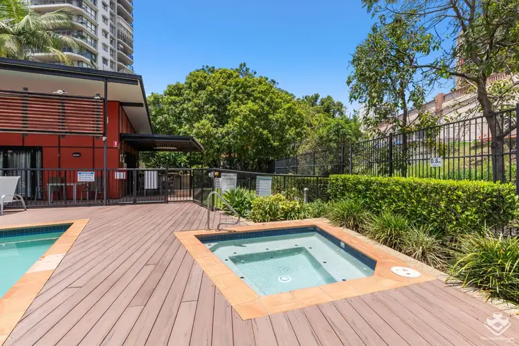 Fifth view of Homely apartment listing, ID:21145570/15 Goodwin Street, Kangaroo Point QLD 4169