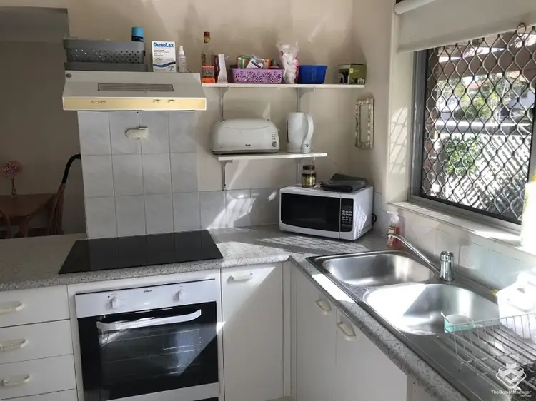Fifth view of Homely townhouse listing, ID:21145662/9 Bayside Court, Thorneside QLD 4158