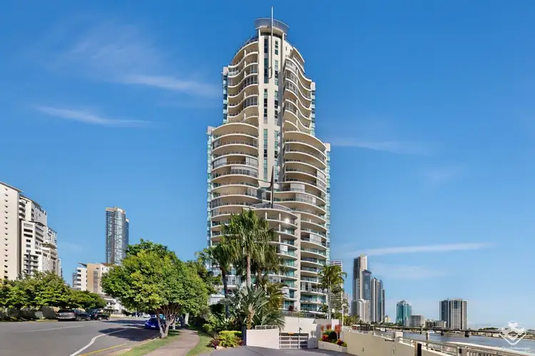 ID:21146622/40 Riverview Parade, Surfers Paradise QLD 4217