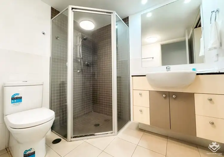 Fourth view of Homely unit listing, ID:21147773/21-31 Cypress Avenue, Surfers Paradise QLD 4217