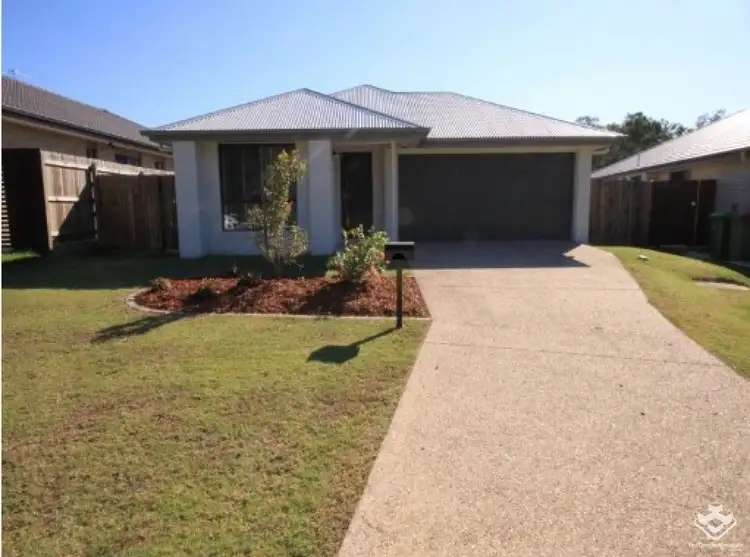 39 Benezet Drive, Augustine Heights QLD 4300