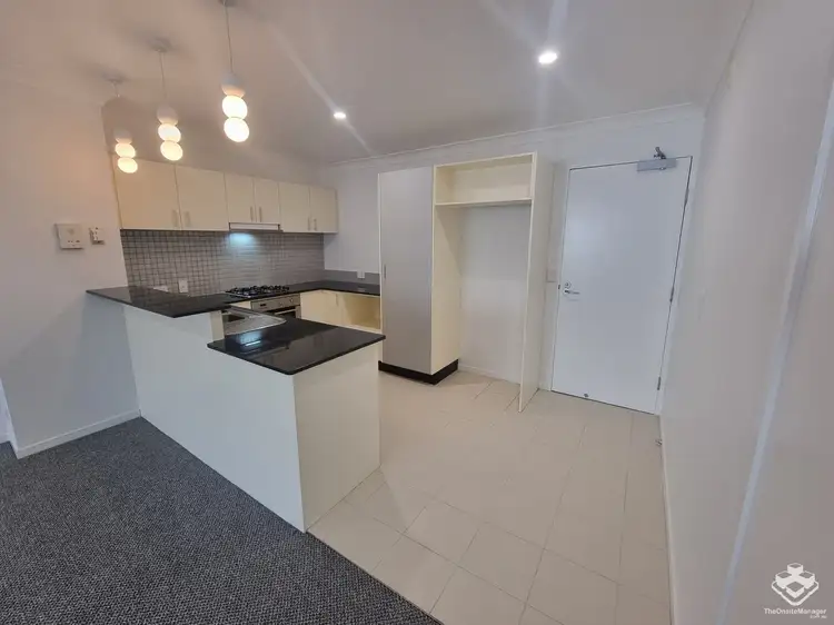 Main view of Homely unit listing, ID:21150073/10 Vernon Terrace, Teneriffe QLD 4005