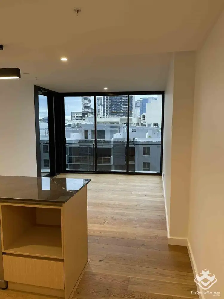 10FL Cordelia Street