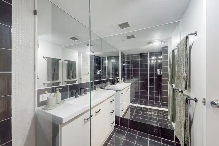 Sixth view of Homely apartment listing, 320/15 Burleigh St, Burleigh Heads QLD 4220