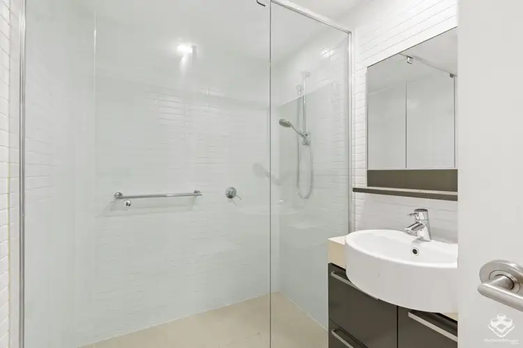Fourth view of Homely apartment listing, ID:21151559/323 Bayview Street, Hollywell QLD 4216