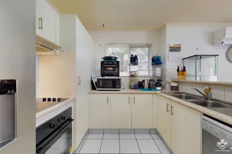 Fourth view of Homely townhouse listing, 4 / 102 Alexander Drive, Highland Park QLD 4211