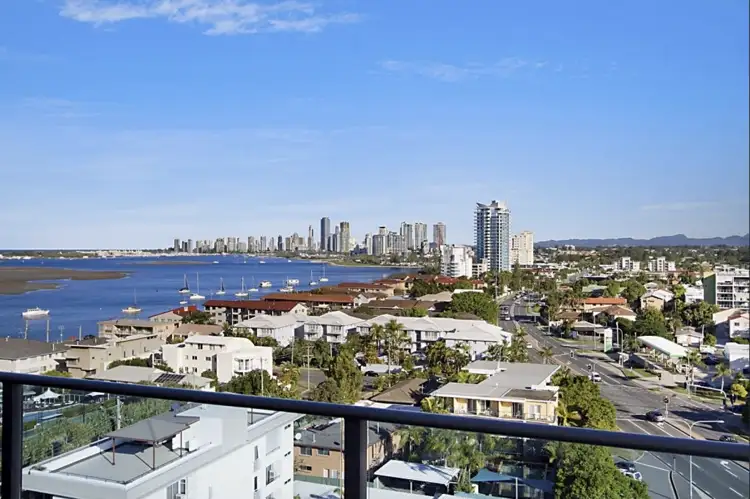 ID:21151910/19 Imperial Parade, Labrador QLD 4215
