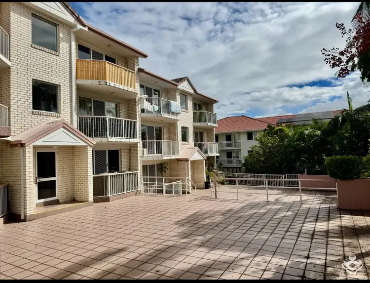 15/5-7 Lloyd Street, Southport QLD 4215