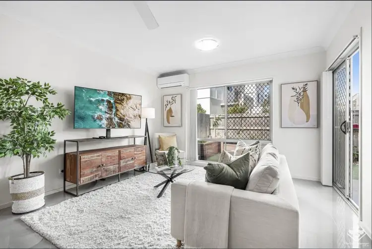 51 / 12 Singh Street, Wynnum West QLD 4178