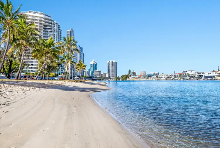 ID:21152218/40 Riverview Parade, Surfers Paradise QLD 4217