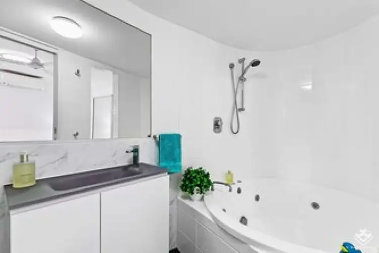 Fourth view of Homely apartment listing, ID:21152882/17 Buccaneer Drive, Urangan QLD 4655