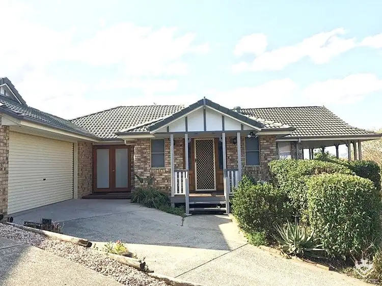 30 Boondooma Circuit