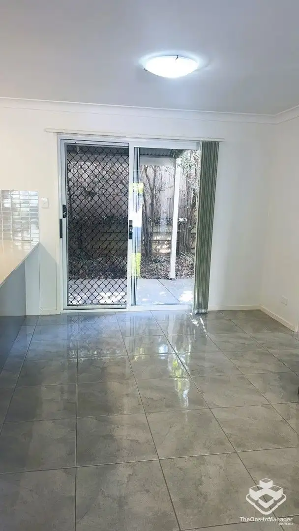 Fifth view of Homely townhouse listing, ID:21152934/325 Stanley Street, Brendale QLD 4500