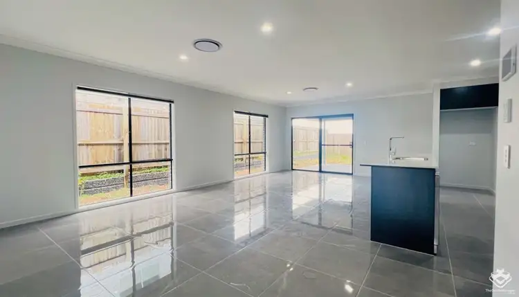 15 Freycinet Street, Redland Bay QLD 4165