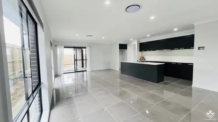 15 Freycinet Street, Redland Bay QLD 4165