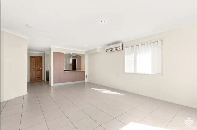 Fifth view of Homely townhouse listing, ID:21153351/439 Elizabeth Avenue, Kippa-Ring QLD 4021