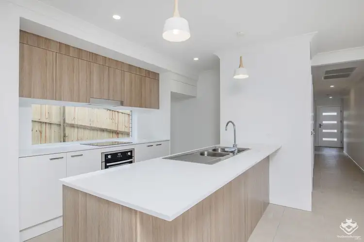 Third view of Homely house listing, 8 Jordan Close, Slacks Creek QLD 4127