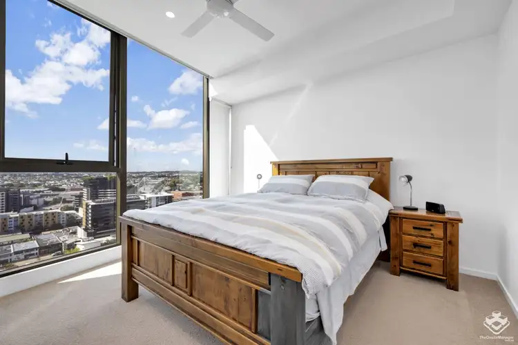 2012/24 Stratton Street, Newstead QLD 4006