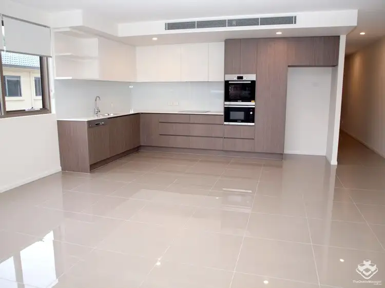 Third view of Homely unit listing, ID:21153726/5 Chester Terrace, Southport QLD 4215