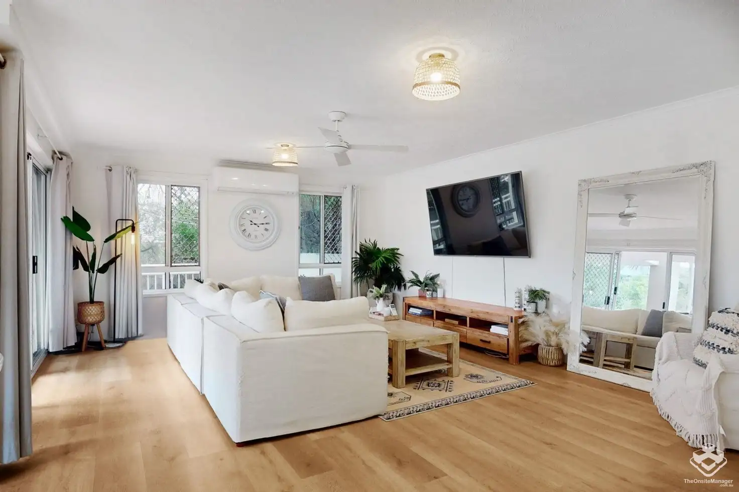 Main view of Homely unit listing, Unit1/78-80 Stanhill Drive, Chevron Island QLD 4217