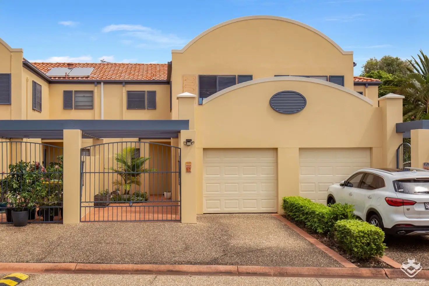 Main view of Homely townhouse listing, ID:21154285/206 Cheltenham Drive, Robina QLD 4226