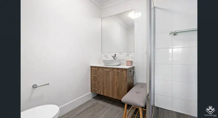 Fifth view of Homely townhouse listing, ID:21154690/5 Kingsdale Avenue, Thornlands QLD 4164