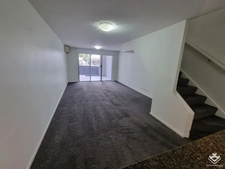 Third view of Homely unit listing, ID:21154838/10 Vernon Terrace, Teneriffe QLD 4005