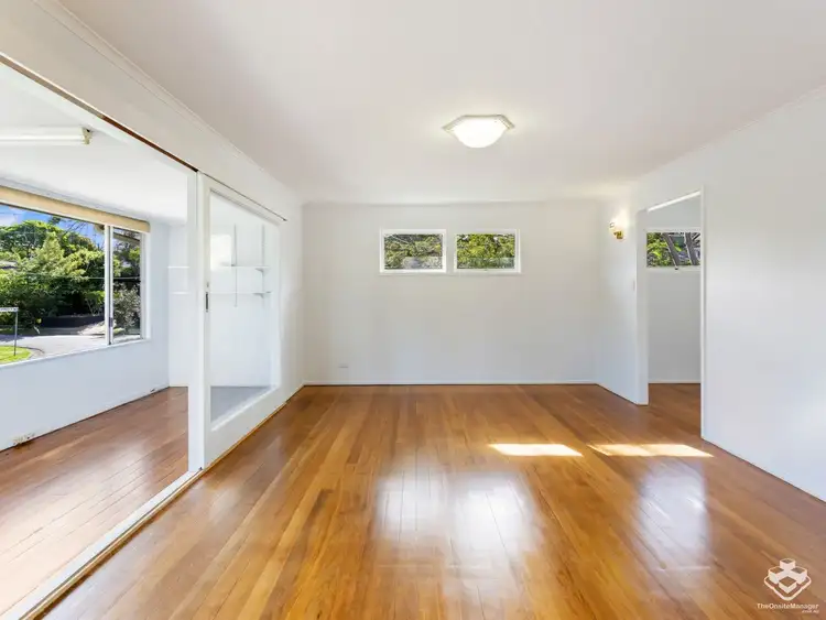 21 Bamber Street, Chermside West QLD 4032